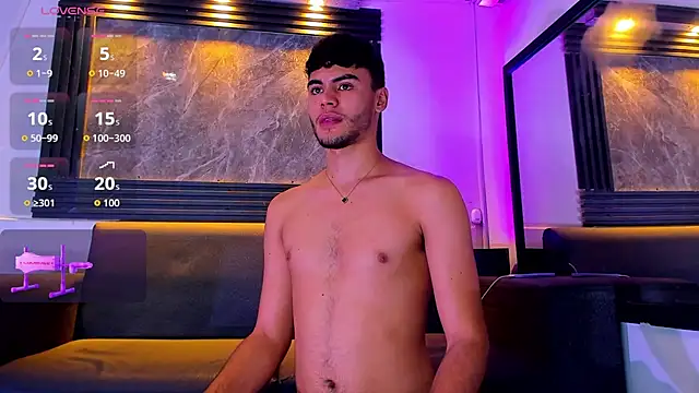 liam genner  online show from October 9, 2025, 8:18 pm