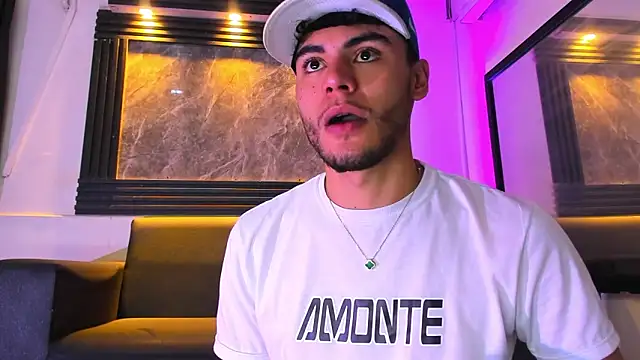 liam genner  online show from October 13, 2025, 8:20 pm