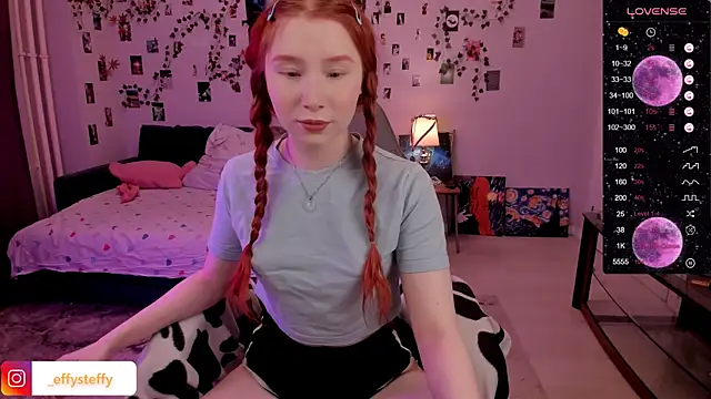 CallMeEffy1 online show from March 12, 2025, 9:03 pm