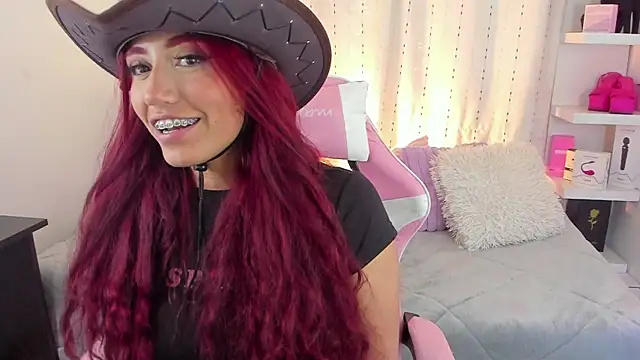 veronicaxx69 online show from November 2, 2025, 3:20 am