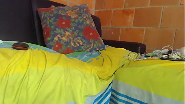 sexyblackxx12 online show from April 28, 2026, 10:26 pm