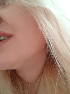 Snapshot of LadyLolyPop_ chatting on February 28, 2026, 10:27 am LadyLolyPop online show from February 28, 2026, 10:27 am