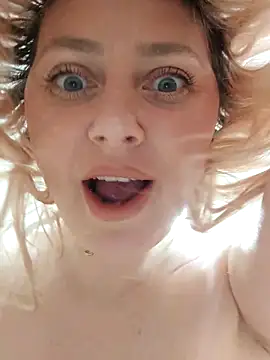 Snapshot of LadyLolyPop_ chatting on March 1, 2026, 4:03 am LadyLolyPop online show from March 1, 2026, 4:03 am