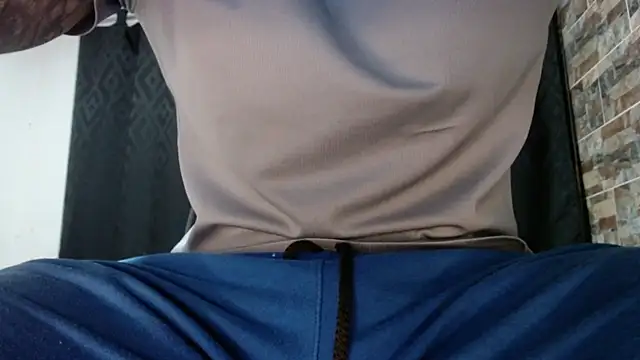 babyrecord1 online show from December 13, 2024, 4:27 pm