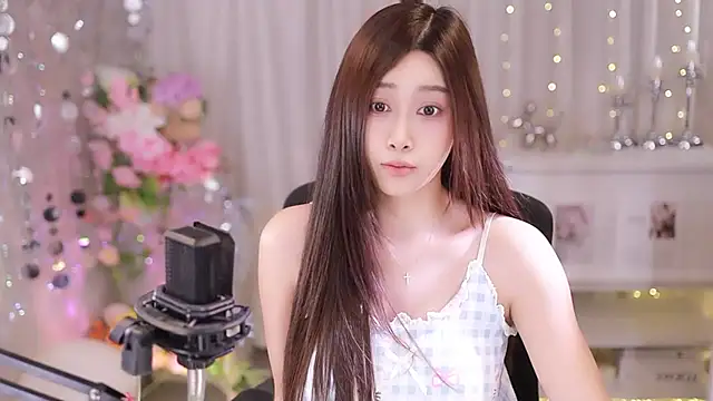 SleepArtist online show from September 14, 2025, 10:03 am