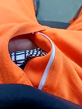 vadszex31 online show from October 21, 2025, 7:20 am