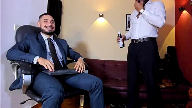 thesexlawyer1 online show from April 19, 2026, 5:07 am