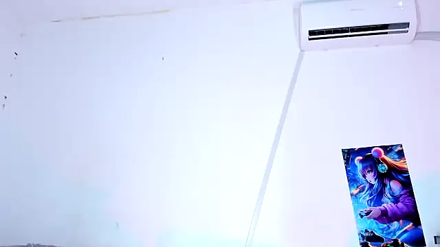 Emily Coper18 online show from March 16, 2025, 8:11 pm