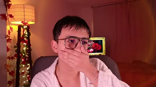 Snapshot of Mr_evan1 chatting on January 4, 2025, 4:32 pm Mr evan1 online show from January 4, 2025, 4:32 pm