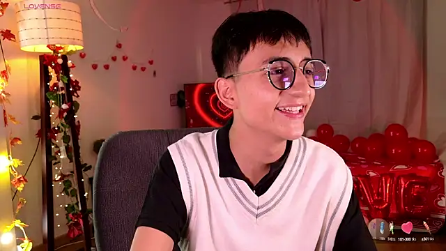 Snapshot of Mr_evan1 chatting on February 9, 2025, 1:25 pm Mr evan1 online show from February 9, 2025, 1:25 pm