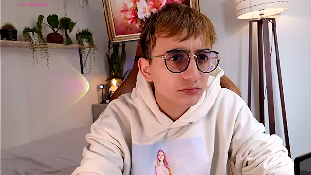 Mr evan1 online show from January 8, 2026, 4:20 pm