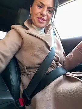 KimKelly13 online show from March 11, 2026, 7:14 am