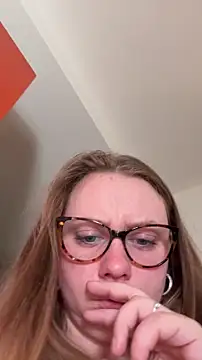 Snapshot of chloetarducci chatting on February 11, 2026, 8:03 pm chloetarducci online show from February 11, 2026, 8:03 pm