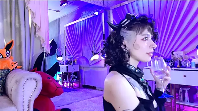 zephirahabney online show from February 23, 2026, 4:15 pm