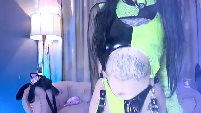 zephirahabney online show from March 5, 2026, 4:03 pm