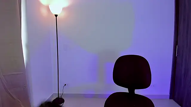 Lilabril online show from January 27, 2025, 2:02 pm