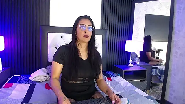 dayana mendoza69 online show from February 11, 2025, 1:09 pm