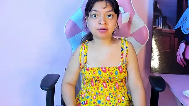 CharlotteMuller online show from February 15, 2026, 2:25 pm