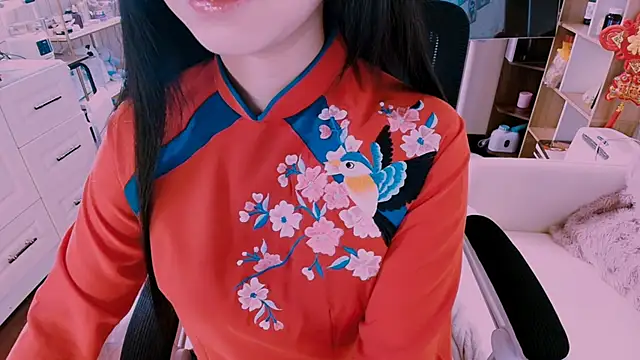 Lee Mi online show from February 16, 2026, 3:08 pm