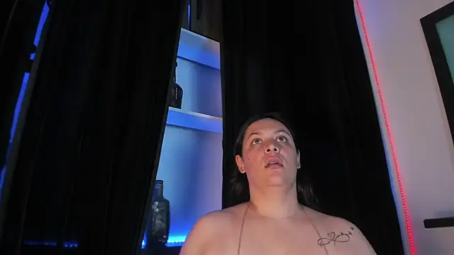 Biiancacox online show from February 21, 2025, 2:50 am