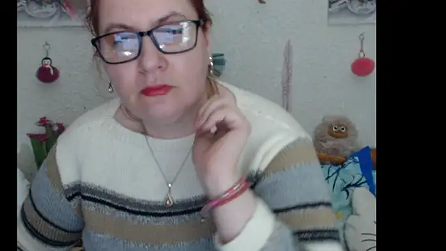 PlayfullMature online show from November 25, 2025, 5:02 pm