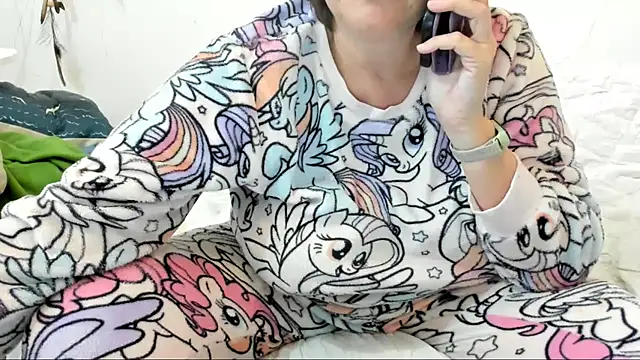 Snapshot of IsraeliMilf chatting on February 20, 2025, 7:23 am IsraeliMilf online show from February 20, 2025, 7:23 am