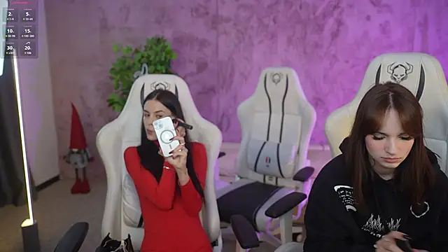 Tina Breeze online show from January 17, 2025, 8:02 am