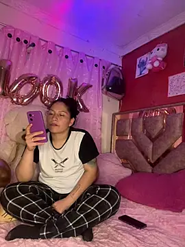  Dulcinea777 online show from February 28, 2026, 3:07 am