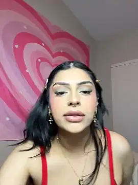 Snapshot of ThickerThanYoBitch chatting on February 7, 2026, 10:30 am ThickerThanYoBitch online show from February 7, 2026, 10:30 am