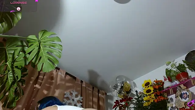 Evethereal online show from December 14, 2024, 4:34 am