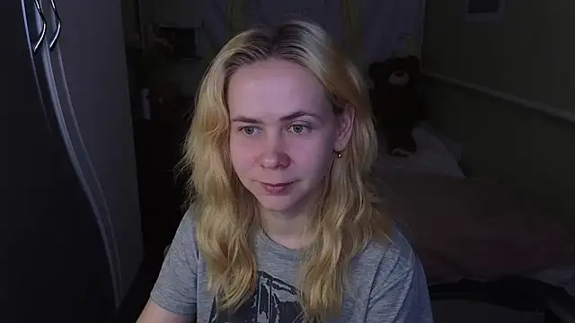 Riley Roo online show from March 10, 2026, 8:30 am