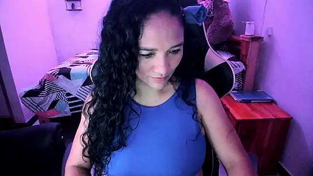 rayza mature 154 online show from March 12, 2026, 2:45 pm