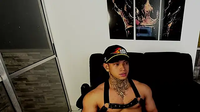 Stiven collins online show from March 15, 2025, 6:47 am