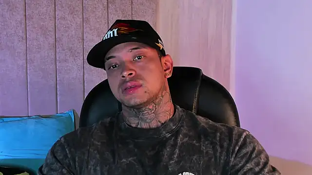 Stiven collins online show from March 22, 2026, 8:07 am