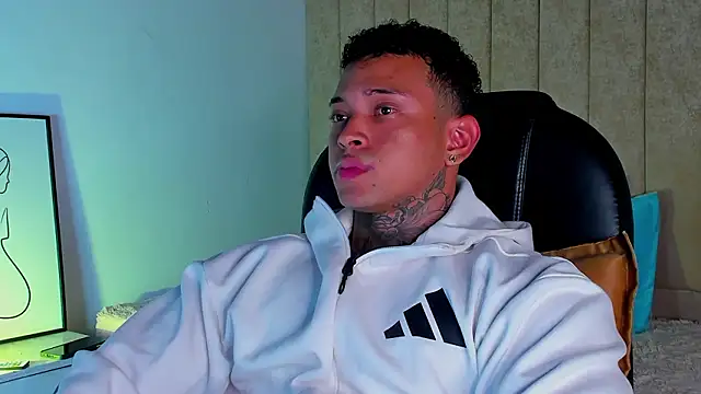 Stiven collins online show from March 29, 2026, 1:38 am