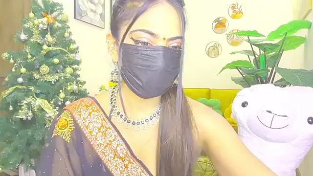 Snapshot of Monalisadon018 chatting on February 16, 2026, 2:40 am Monalisadon018 online show from February 16, 2026, 2:40 am