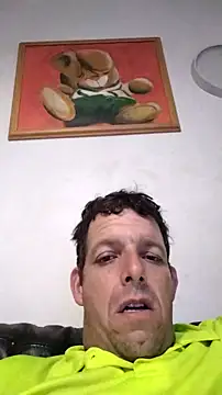 Knuffelstaaf123 online show from October 20, 2025, 1:33 pm