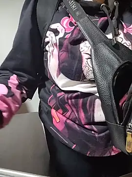 Cute Penelope online show from April 10, 2026, 11:04 am