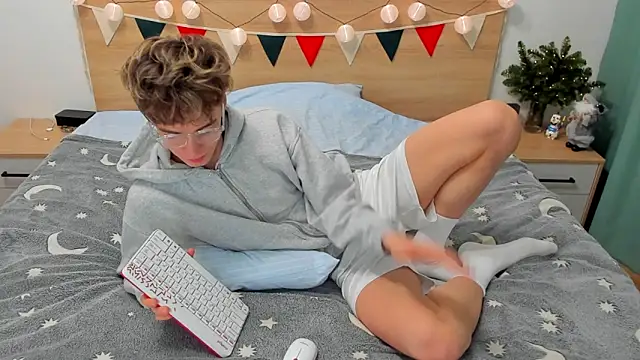 Fandi 777 online show from December 28, 2024, 9:09 am