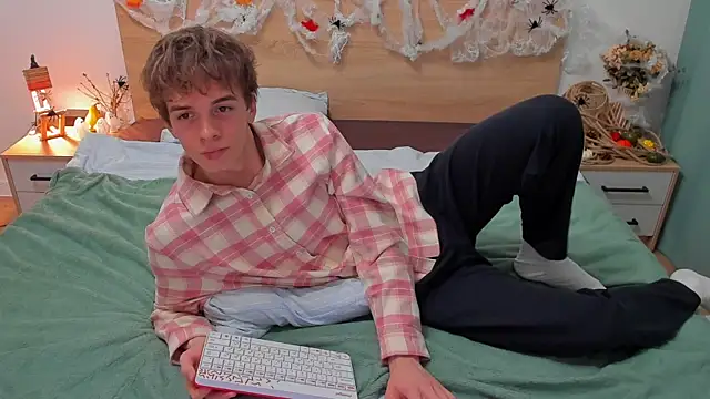 Fandi 777 online show from October 22, 2025, 7:41 am