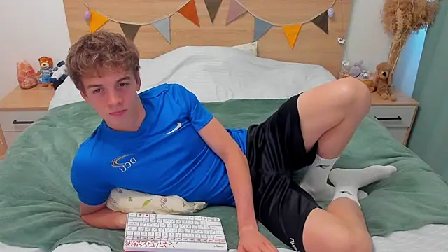 Fandi 777 online show from April 7, 2026, 12:27 pm