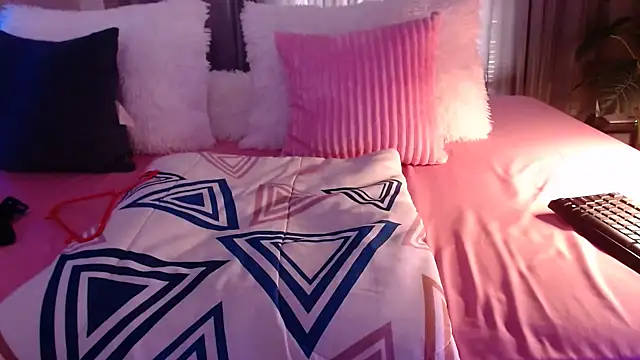 BabyBarbee online show from March 20, 2025, 11:38 am