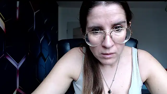 KayaRose online show from December 11, 2024, 11:19 am