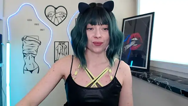 JessieJessNolan69 online show from May 2, 2026, 3:17 pm