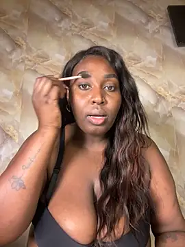 emilyrojas online show from October 29, 2025, 12:07 pm