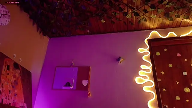 maryberry   online show from November 8, 2025, 3:07 am