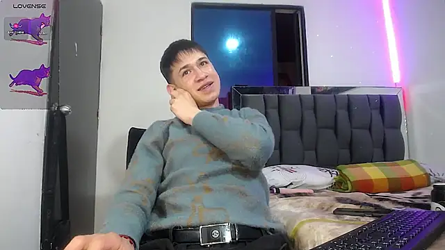 Mr daren  online show from February 15, 2025, 8:22 pm