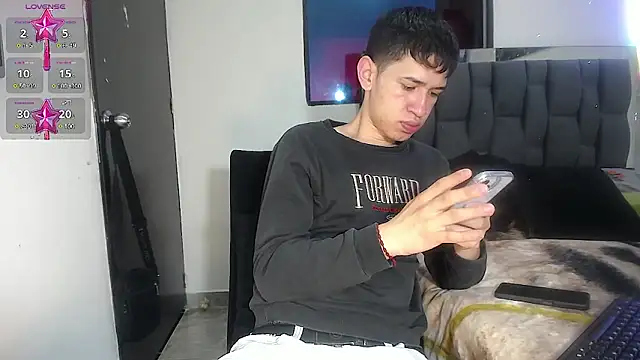 Mr daren  online show from March 20, 2025, 3:25 pm