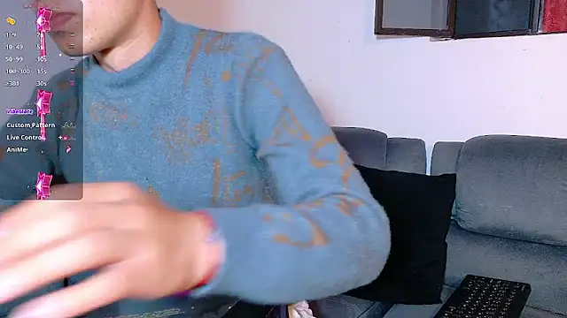 Mr daren  online show from November 13, 2025, 7:13 pm