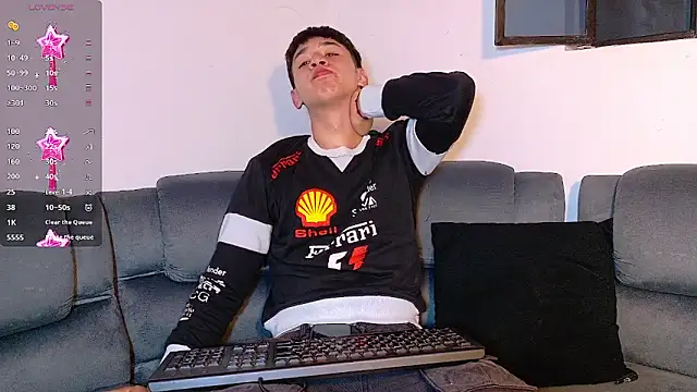 Mr daren  online show from November 14, 2025, 8:18 pm